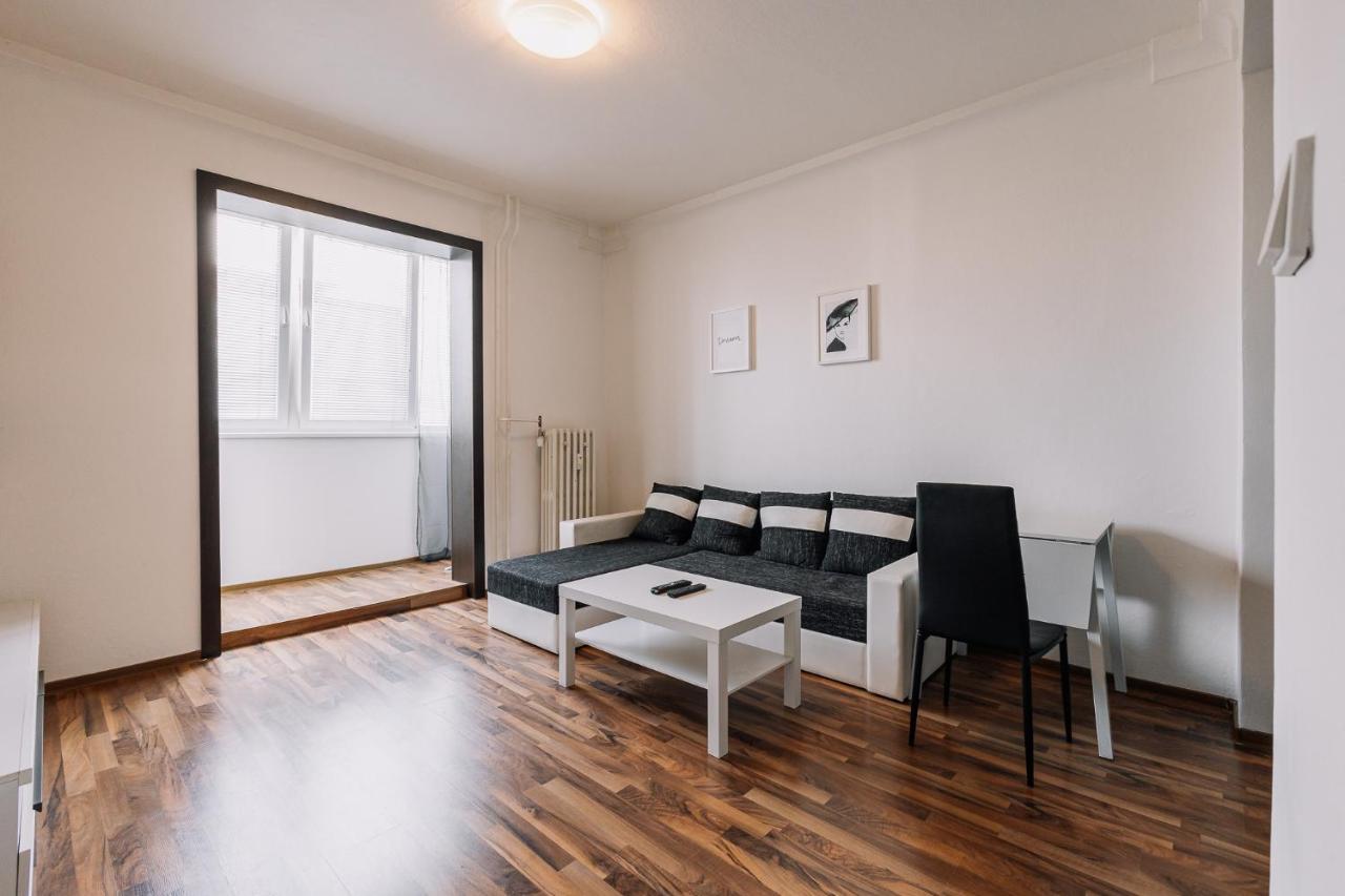 Cozy Apartment In Ruzinov Братислава Екстериор снимка